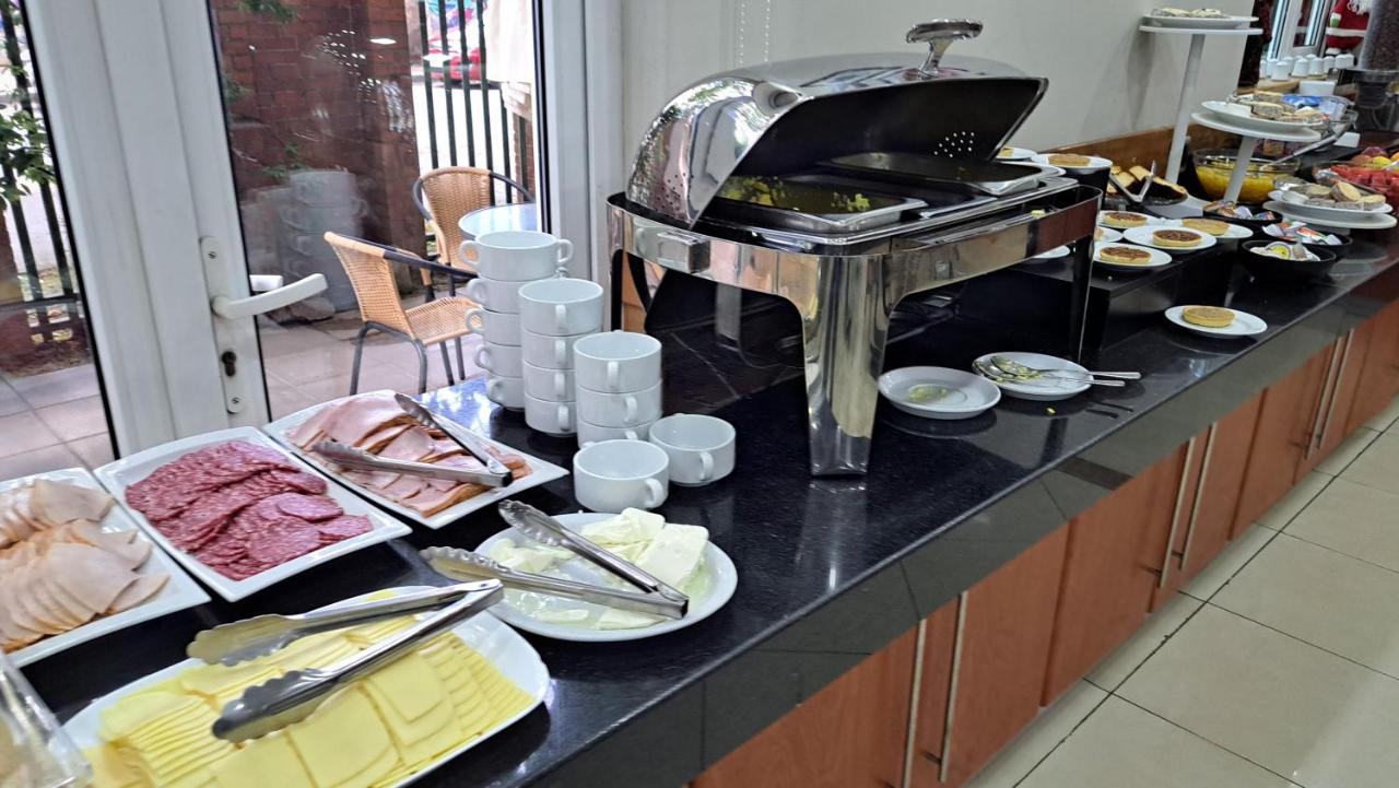 Hotel Diego De Almagro Talca タルカ エクステリア 写真