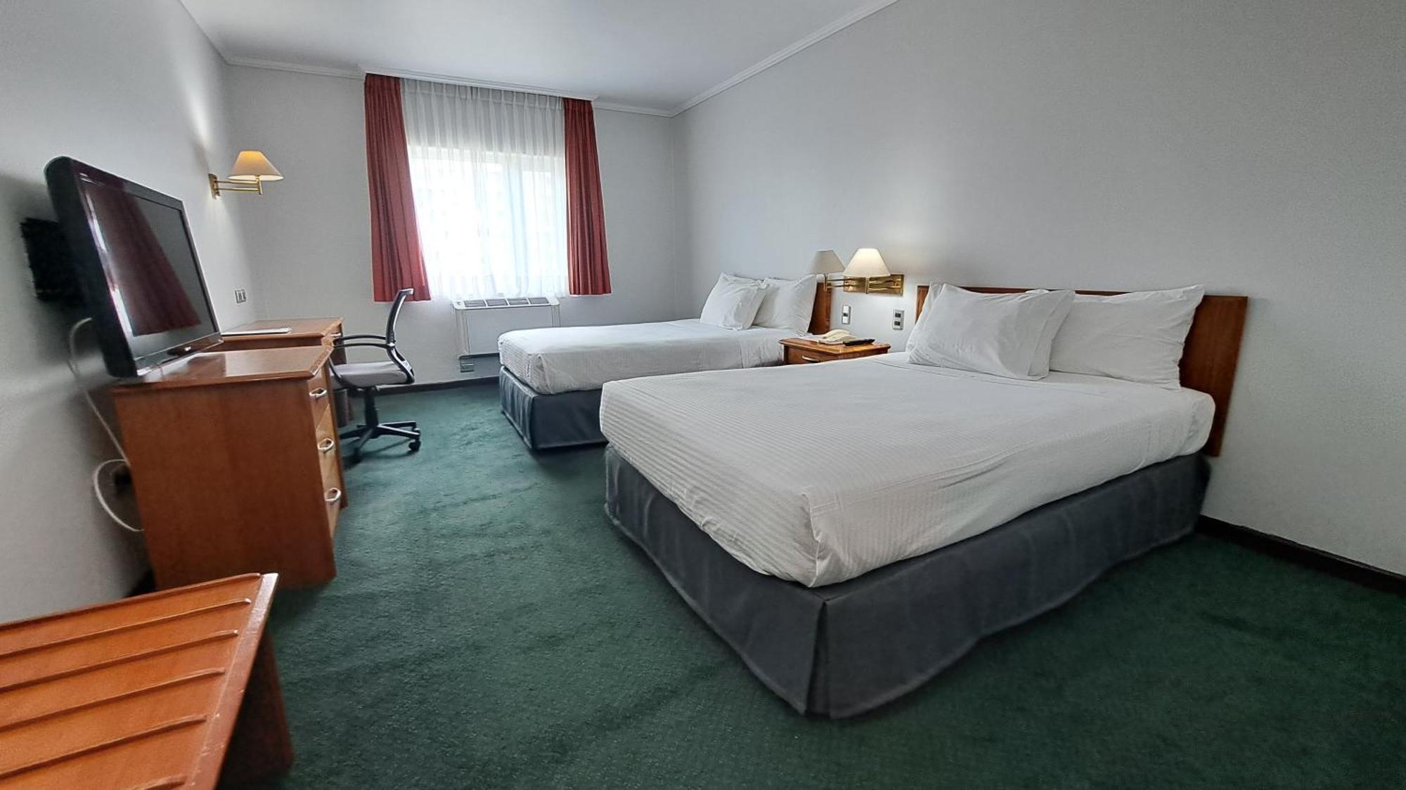 Hotel Diego De Almagro Talca タルカ エクステリア 写真